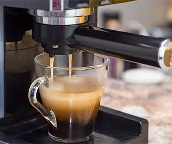 cafe-que-se-ha-procesado-para-que-sea-facil-de-preparar-y-se-disuelva-rapidamente-en-agua-caliente-excelso-77-tijuana